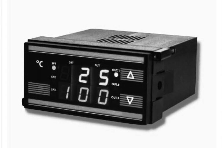 Control temp. 96x48mm NH2